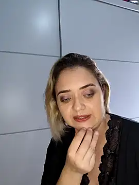 Lupy foryou sexy online show from February 18, 12:15 pm