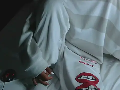 BabeLulu online show from October 14, 10:01 pm