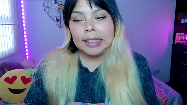 EllieMoonX online show from April 16, 10:12 pm