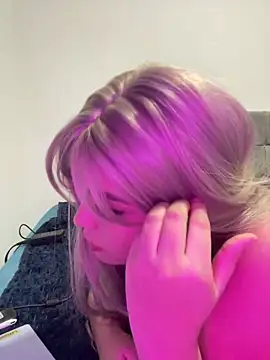 Sienna LaCroixx online show from November 16, 5:31 am