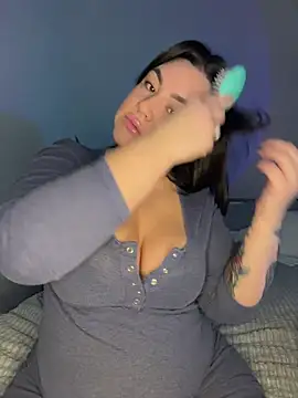 SwittieKendra online show from November 21, 5:53 am