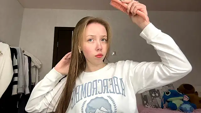 AntoniaMoravick online show from November 20, 7:04 pm