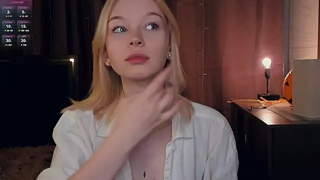 CleoStier online show from October 21, 7:18 pm