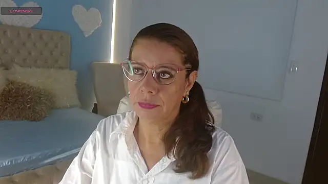 channelsmith 55 online show from November 25, 1:46 pm