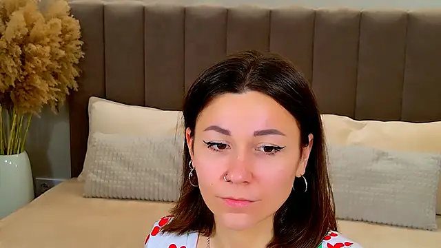 EdenSolis online show from March 6, 10:43 am