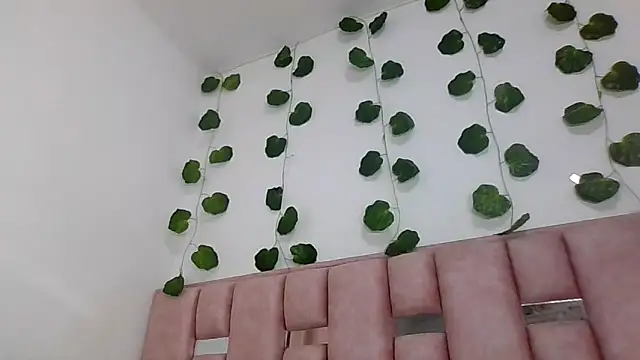 abby moss 2 online show from February 11, 12:39 pm