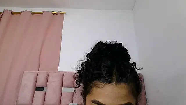 abby moss 2 online show from December 19, 7:33 am