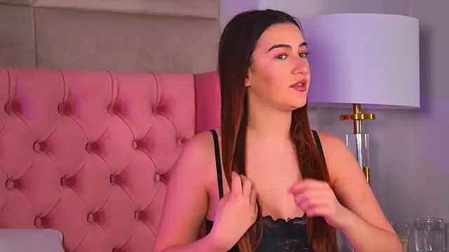 TaliaMorenne online show from January 15, 7:14 am