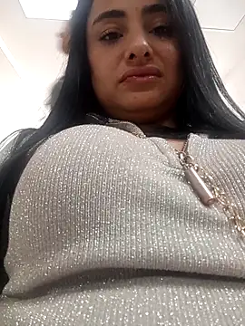 Snapshot of solerpamela chatting on October 21, 1:59 pm solerpamela online show from October 21, 1:59 pm