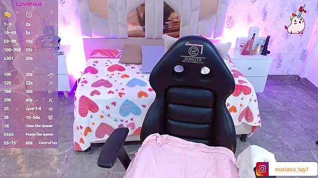 MARIANA TAY1 online show from February 8, 3:43 am