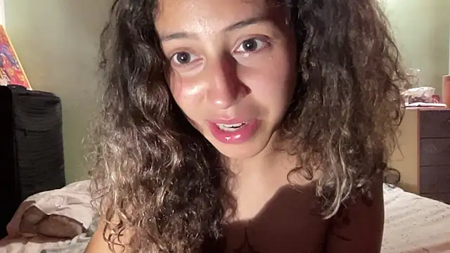 absoluthorrorfield online show from April 18, 7:58 pm