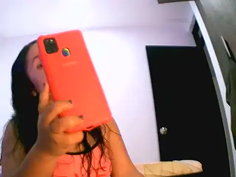 chiarafus0 online show from November 2, 7:06 pm