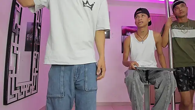 EMPIRE BOYS1 online show from November 29, 9:08 pm