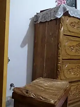 Tanha18 online show from November 29, 1:26 pm