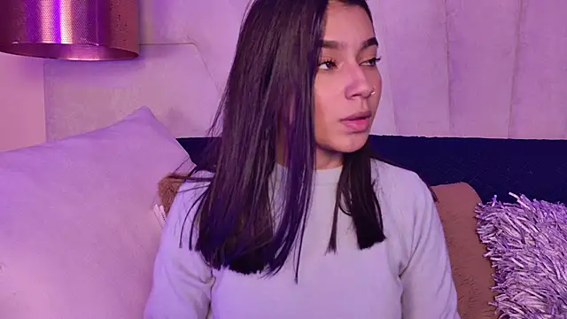 AlyssaRay online show from November 23, 8:43 pm