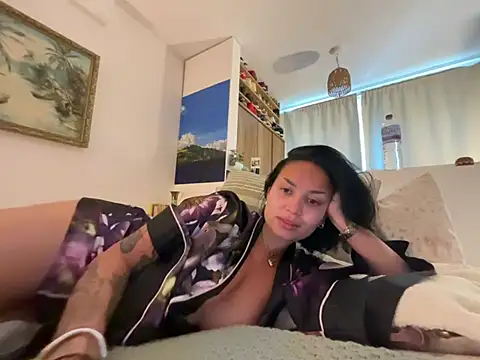 sexygoddessjessy online show from May 14, 2:45 pm