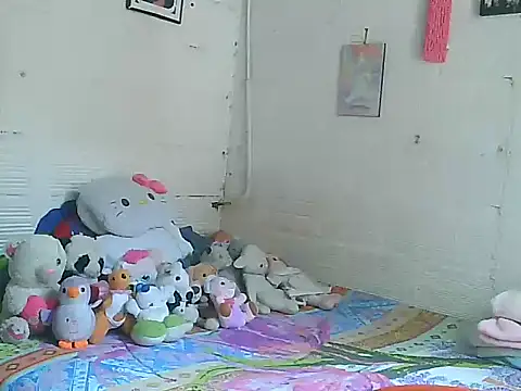 horny latin couple1 online show from October 15, 4:31 pm