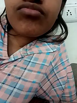 Zoya-Baby1 online show from October 13, 4:26 am