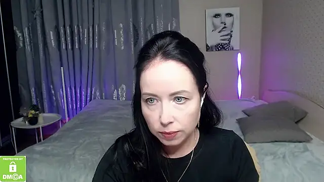 beautiful moon3 online show from October 30, 3:46 pm