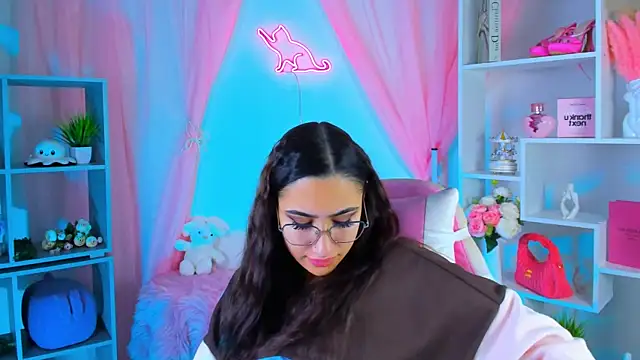 RebeckaThornton online show from November 11, 10:01 am