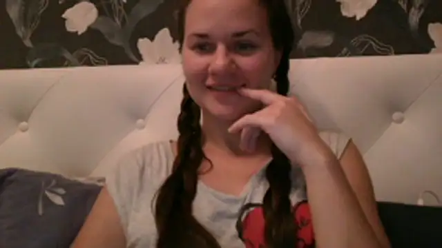 GiaaCaranggi online show from November 22, 9:06 pm