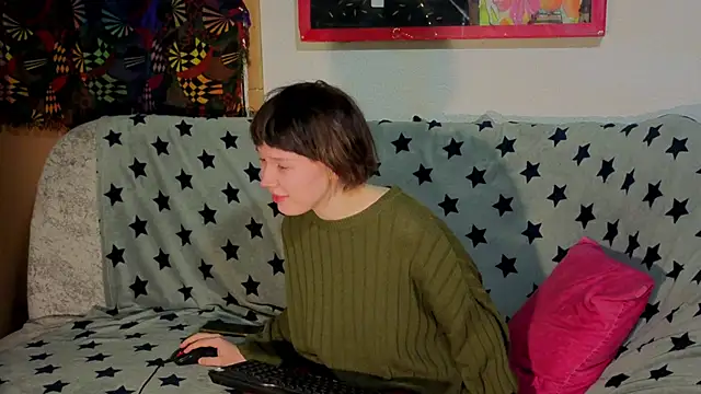 ReincarnatedAngel online show from October 22, 6:13 pm