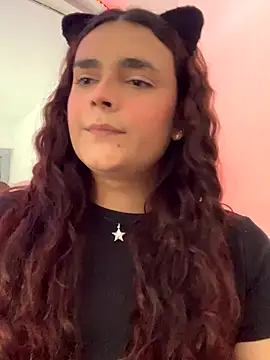 La-Gatiita-trans online show from November 29, 6:12 pm