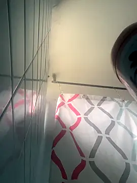 Zoe fire online show from November 6, 12:00 pm