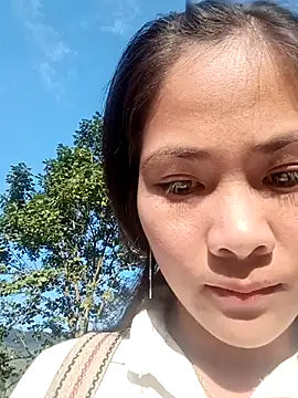 Lyssa-a online show from November 15, 8:37 am