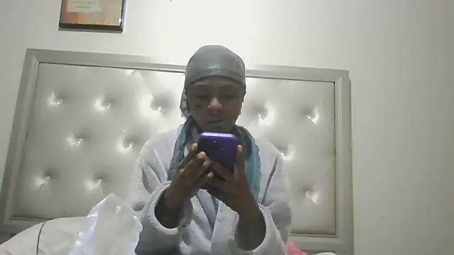 missblasian online show from January 11, 11:21 pm