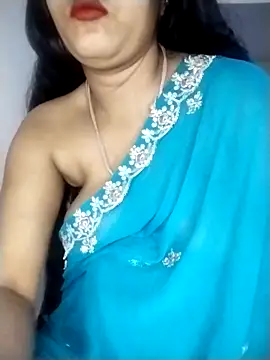 strip queennn online show from February 19, 6:40 pm