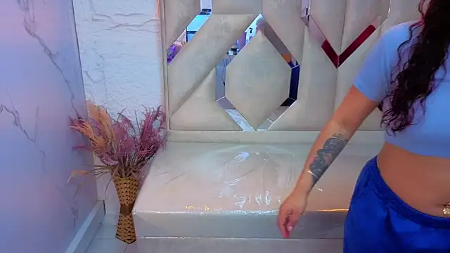 noa tp online show from February 4, 1:03 pm