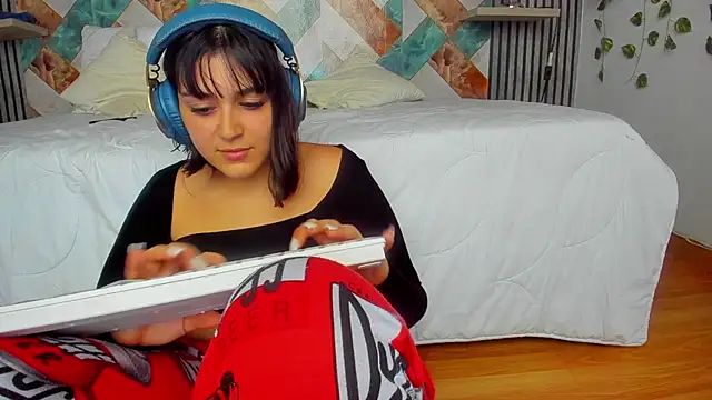 Diosadelchat online show from December 4, 8:31 pm