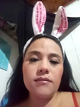 Syrinna94 online show from October 24, 3:57 am