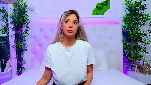 AriannaSins online show from November 10, 2:56 pm