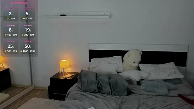 InnesKay online show from December 4, 7:21 am