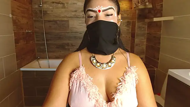 Iniya Parul online show from May 12, 2:46 pm
