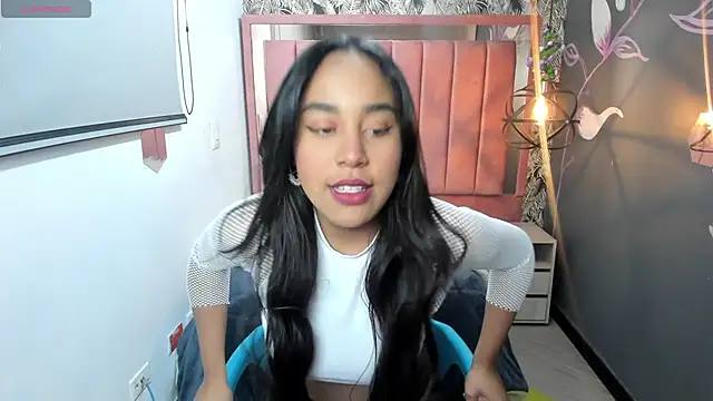 Rachel  Jonees online show from November 8, 11:48 am