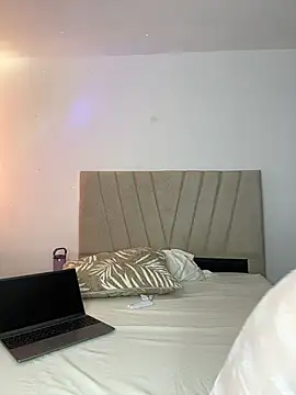 Julietalcl online show from March 18, 8:03 pm