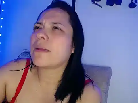 Lia TabooMatureBbw online show from October 27, 11:32 pm