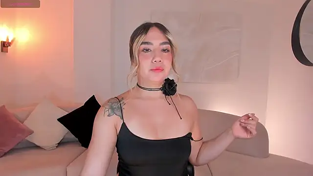 AnnieMonroe1 online show from November 2, 12:52 pm