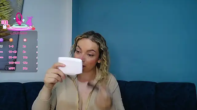 gya stevenss online show from November 14, 7:36 pm