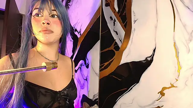 sophiie18 online show from June 20, 11:36 am