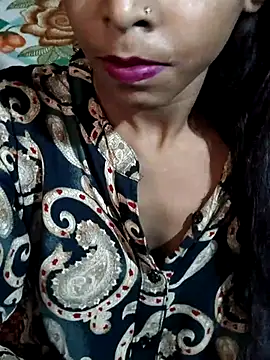 Itz Aisha   online show from July 14, 6:40 am