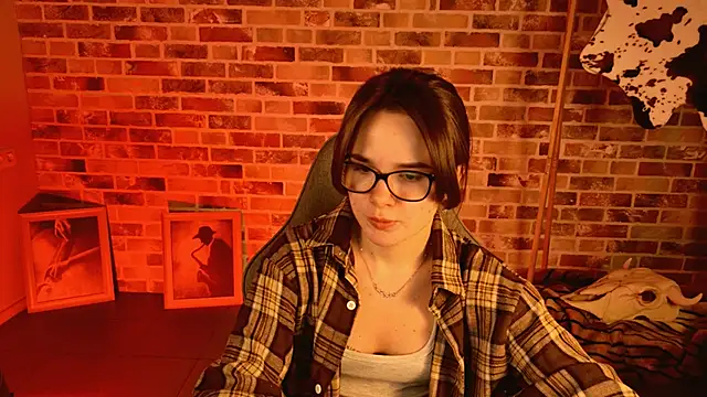 May Bloom online show from February 26, 2:49 pm