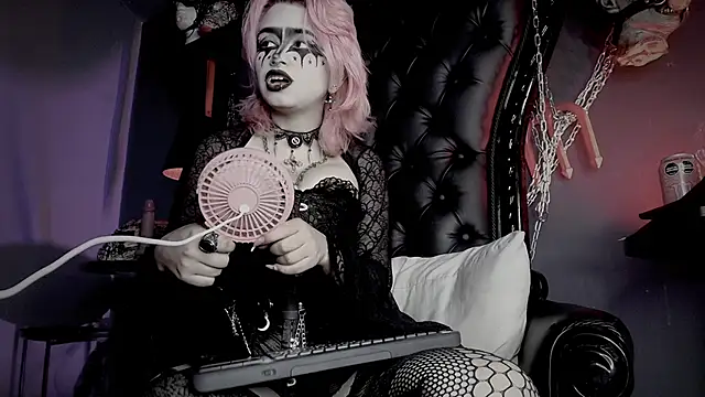 Navier   online show from February 18, 10:53 pm