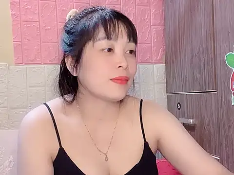 Butterfly kee online show from November 16, 5:02 pm