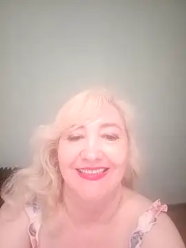 LadyKriss online show from March 14, 9:38 pm