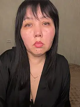 Love  Mom online show from February 14, 12:23 am