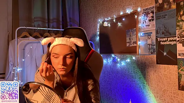 Caseycute online show from October 21, 11:42 pm